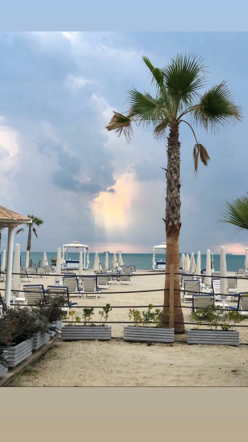 Mali I Robit Beachfront Apartment Golem  Exterior photo